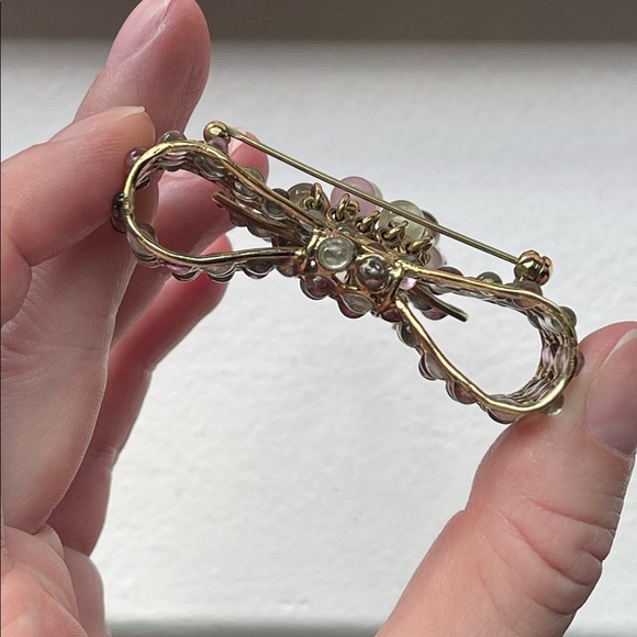 Vintage 2002 Chanel Gripoix Bow Brooch. - Picture 4 of 9